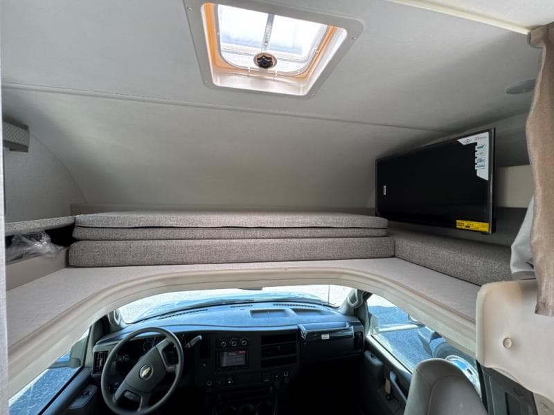 2026 Thor Motor Coach 2026 Thor Motor Coach Chateau - thumbnail 20