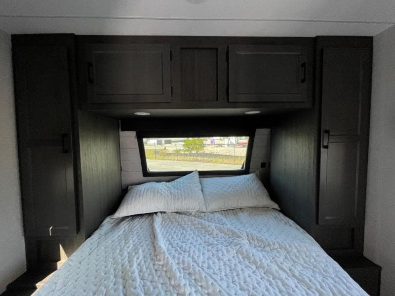 2026 Venture RV 2026 Venture RV SportTrek - thumbnail 14