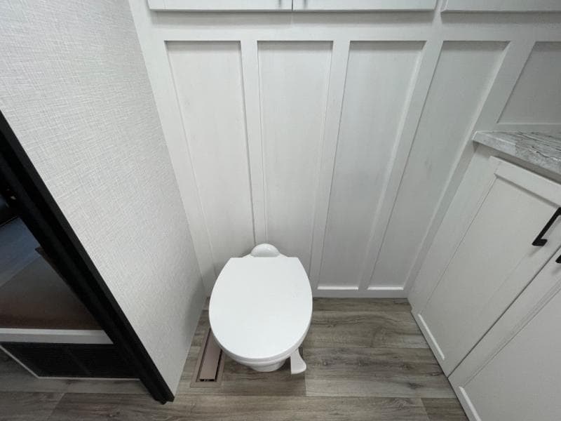 2026 Venture RV 2026 Venture RV SportTrek - thumbnail 20