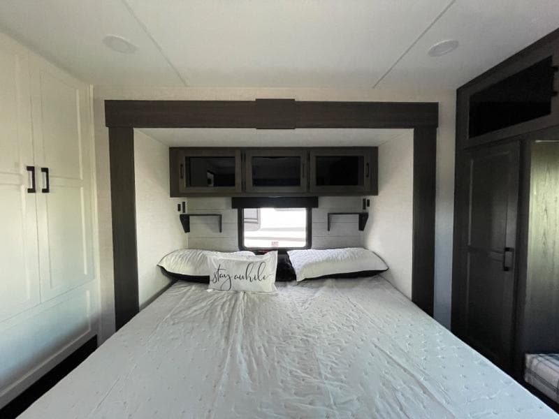 2026 Venture RV 2026 Venture RV SportTrek 5 Touring Edition - thumbnail 16