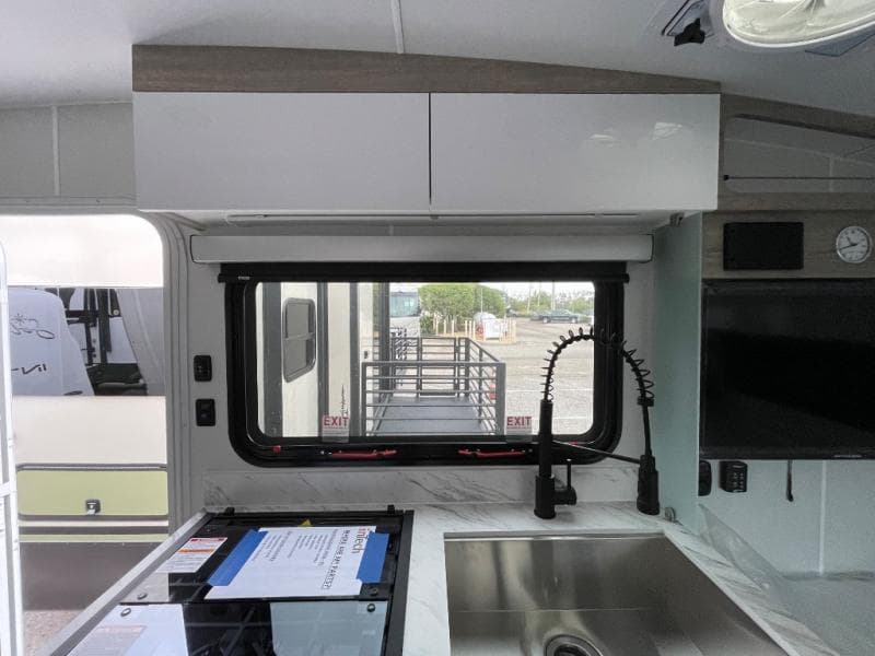 2026 inTech RV 2026 inTech RV Sol - thumbnail 18