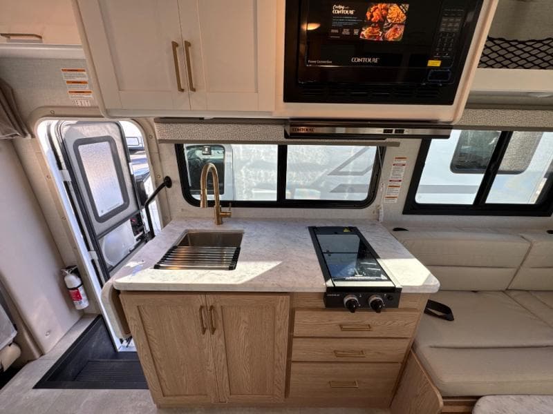 2026 Thor Motor Coach 2026 Thor Motor Coach Chateau - thumbnail 12