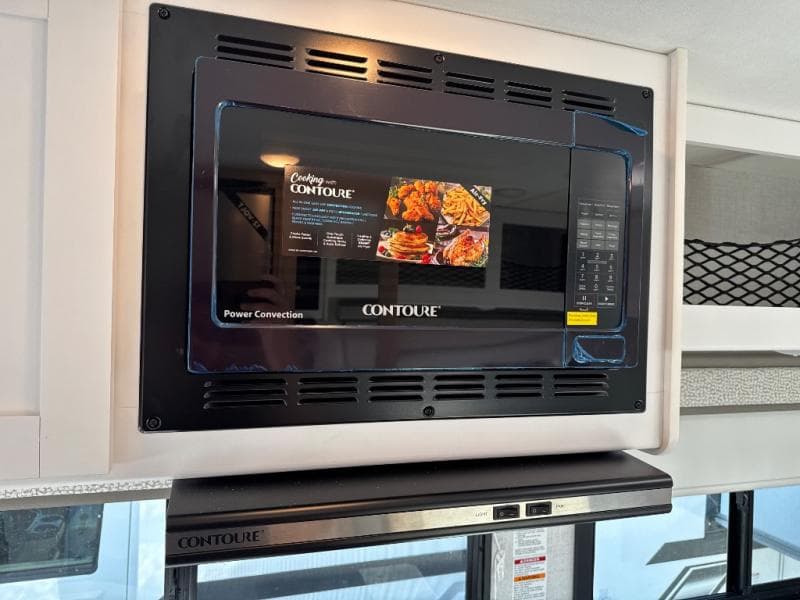 2026 Thor Motor Coach 2026 Thor Motor Coach Chateau - thumbnail 14