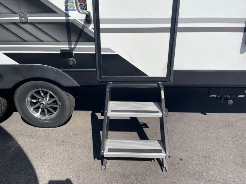 2024 Dutchmen 2024 Dutchmen Kodiak - thumbnail 9