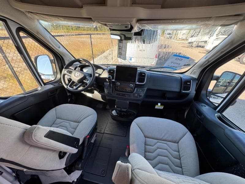 2026 Coachmen 2026 Coachmen Nova - thumbnail 14