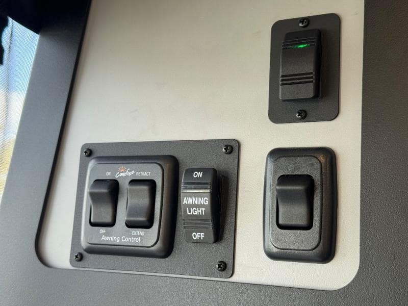 2026 Winnebago 2026 Winnebago Revel - thumbnail 23