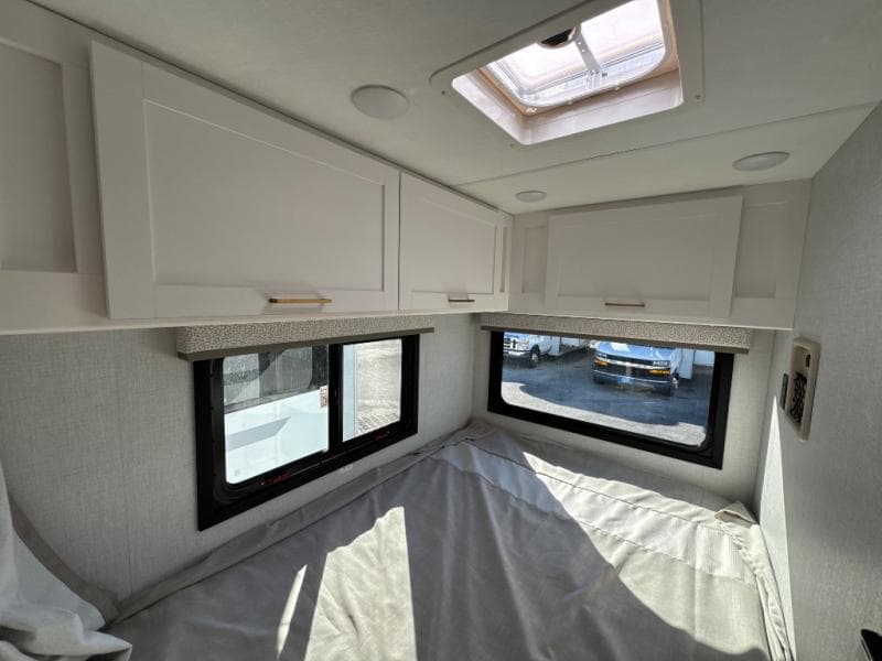 2026 Thor Motor Coach 2026 Thor Motor Coach Chateau - thumbnail 19