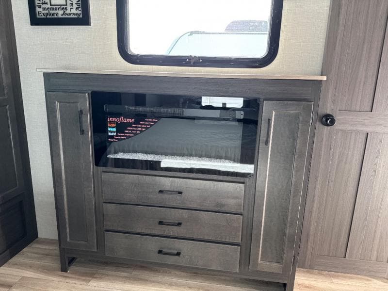 2026 Venture RV 2026 Venture RV SportTrek Touring Edition - thumbnail 24