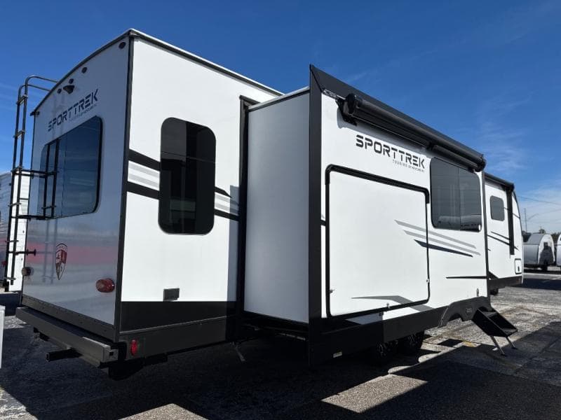 2026 Venture RV 2026 Venture RV SportTrek Touring Edition - thumbnail 5
