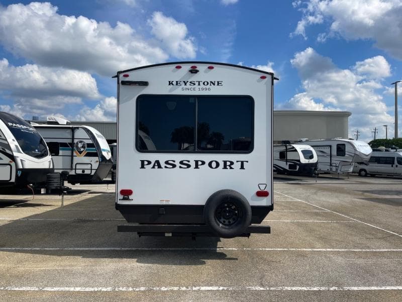 2026 Keystone RV 2026 Keystone RV Passport - thumbnail 6
