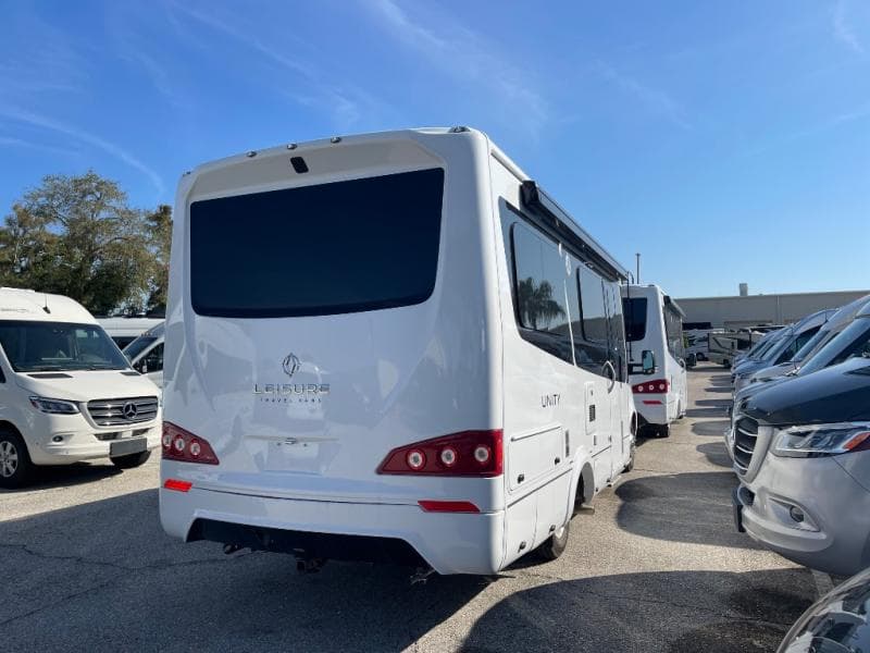 2026 Leisure Travel Vans 2026 Leisure Travel Vans Unity - thumbnail 7
