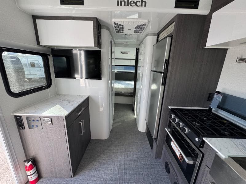 2026 inTech RV 2026 inTech RV Aucta - thumbnail 6
