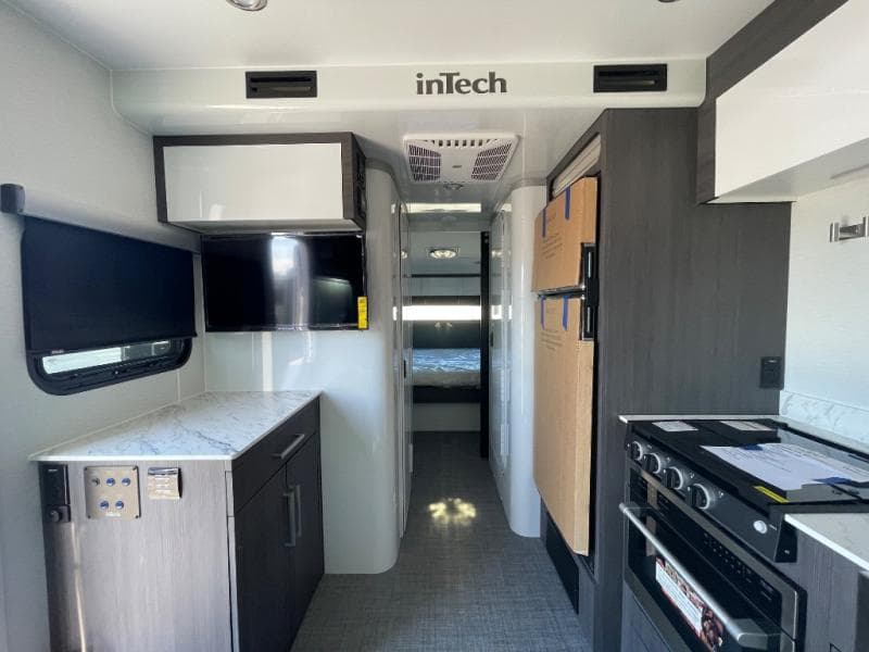 2026 inTech RV 2026 inTech RV Aucta - thumbnail 14