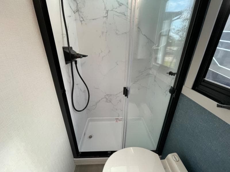 2026 Coachmen 2026 Coachmen Euro - thumbnail 14