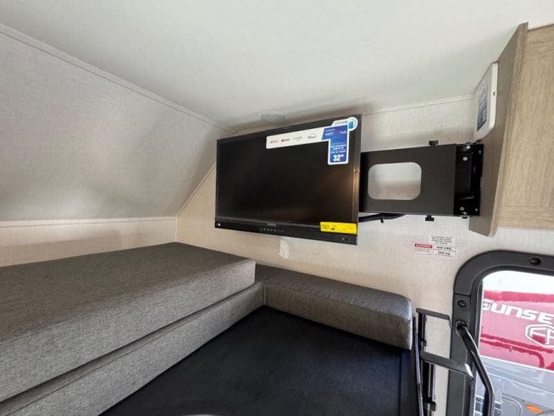 2026 Forest River 2026 Forest River Sunseeker - thumbnail 18