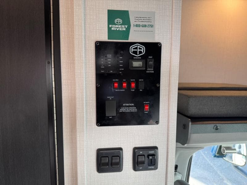 2026 Forest River 2026 Forest River Sunseeker - thumbnail 21