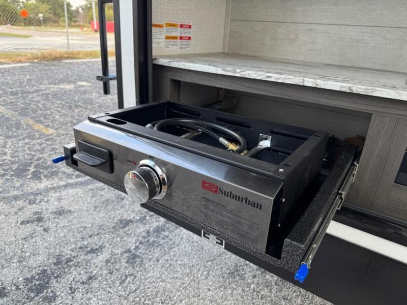 2026 Venture RV 2026 Venture RV SportTrek - thumbnail 7