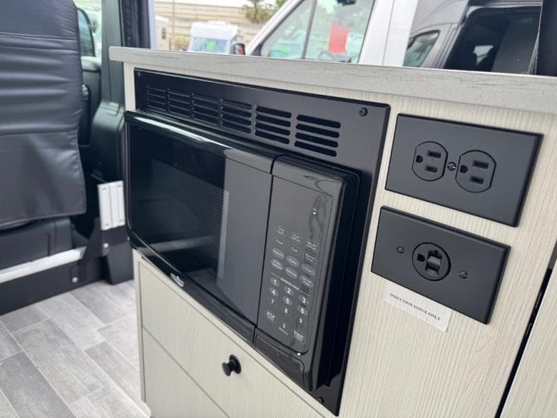 2026 Pleasure-Way 2026 Pleasure-Way Lexor - thumbnail 14