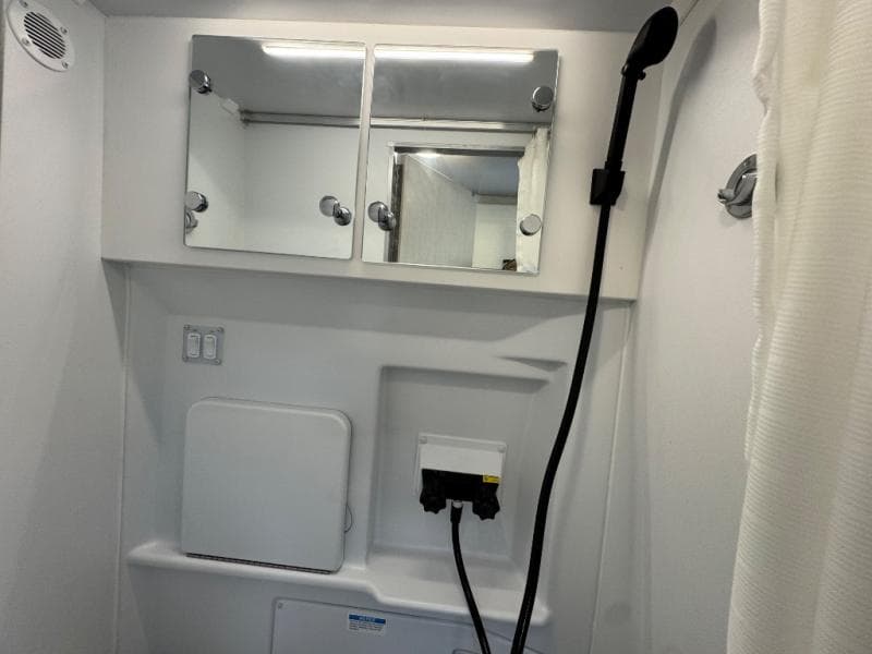 2026 Thor Motor Coach 2026 Thor Motor Coach Palladium - thumbnail 17