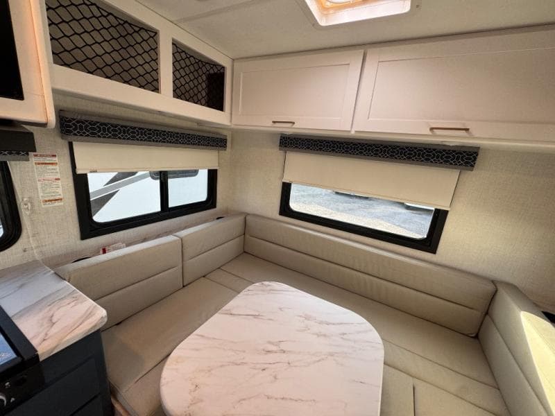 2026 Thor Motor Coach 2026 Thor Motor Coach Quantum - thumbnail 16