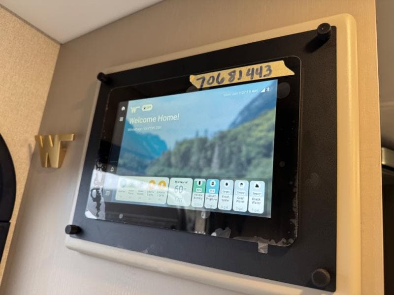 2026 Winnebago 2026 Winnebago Navion - thumbnail 24