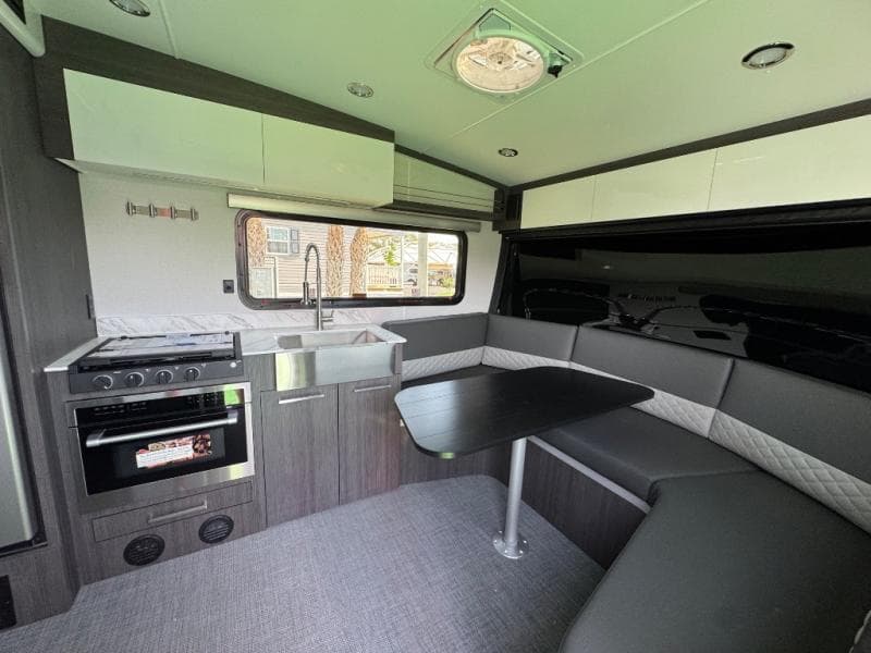 2026 inTech RV 2026 inTech RV Aucta - thumbnail 8