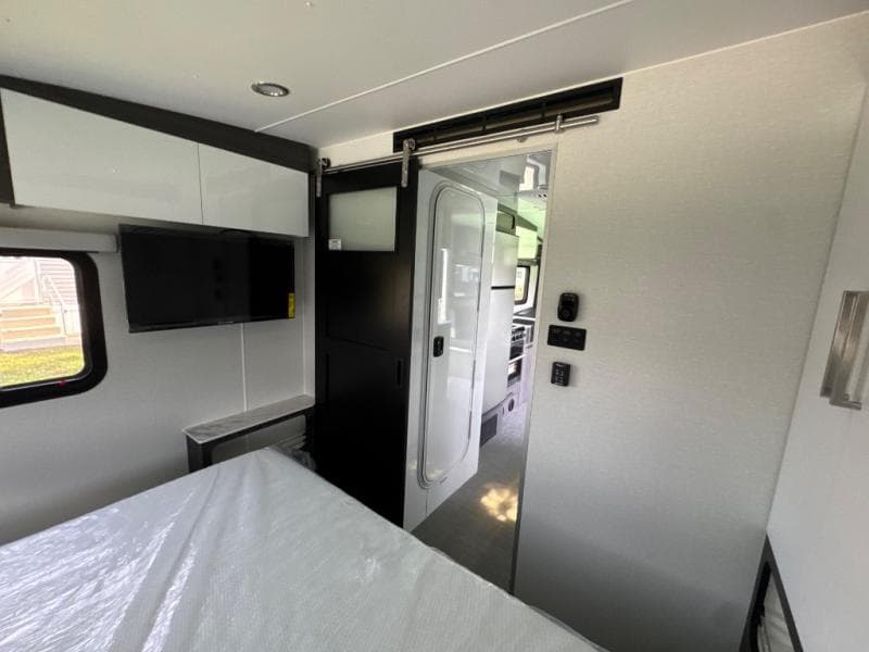 2026 inTech RV 2026 inTech RV Aucta - thumbnail 21