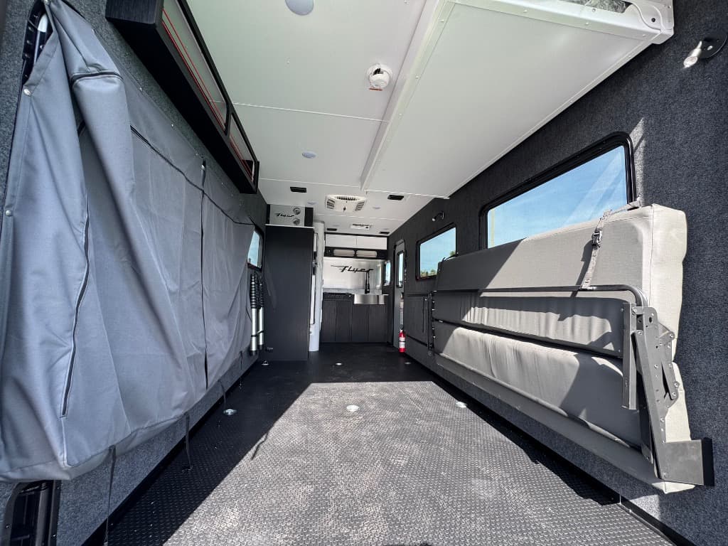 2026 inTech RV 2026 inTech RV Flyer Toy Hauler Expandable - thumbnail 5