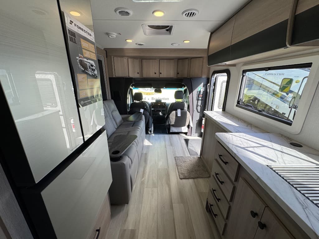 2026 Forest River 2026 Forest River Forester - thumbnail 9