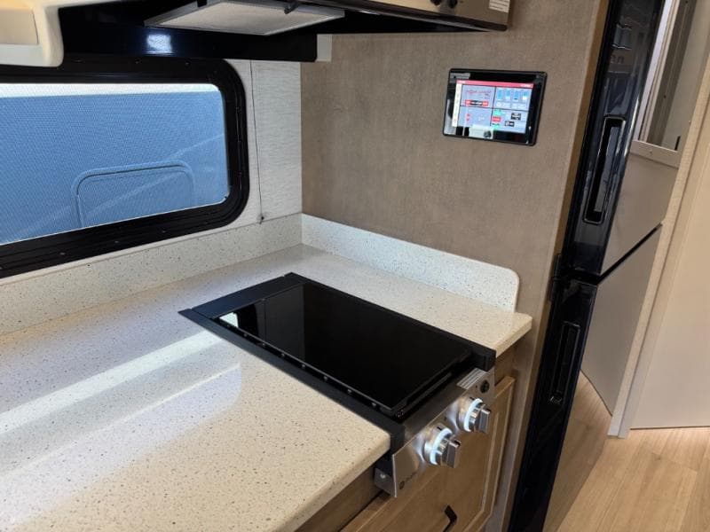 2027 Renegade 2027 Renegade Villagio - thumbnail 9