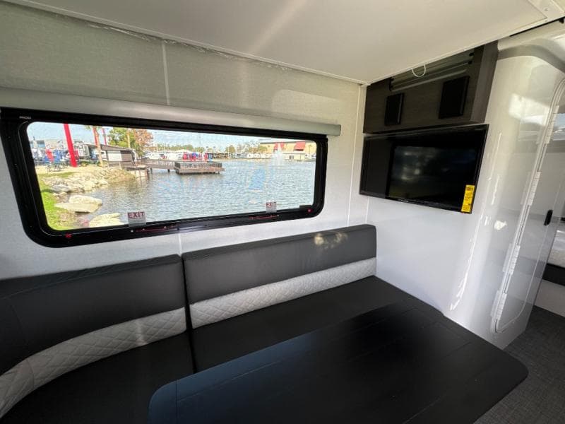 2026 inTech RV 2026 inTech RV O-V-R - thumbnail 13