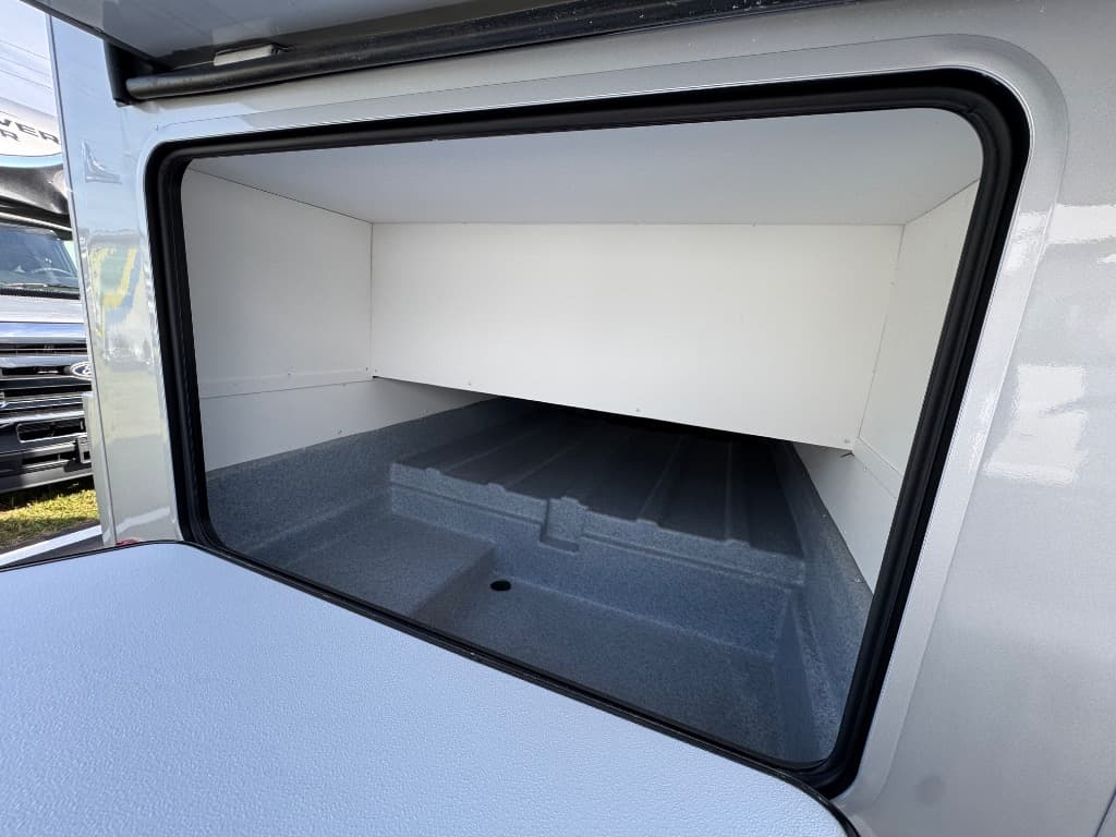 2026 Forest River 2026 Forest River Forester Classic - thumbnail 5