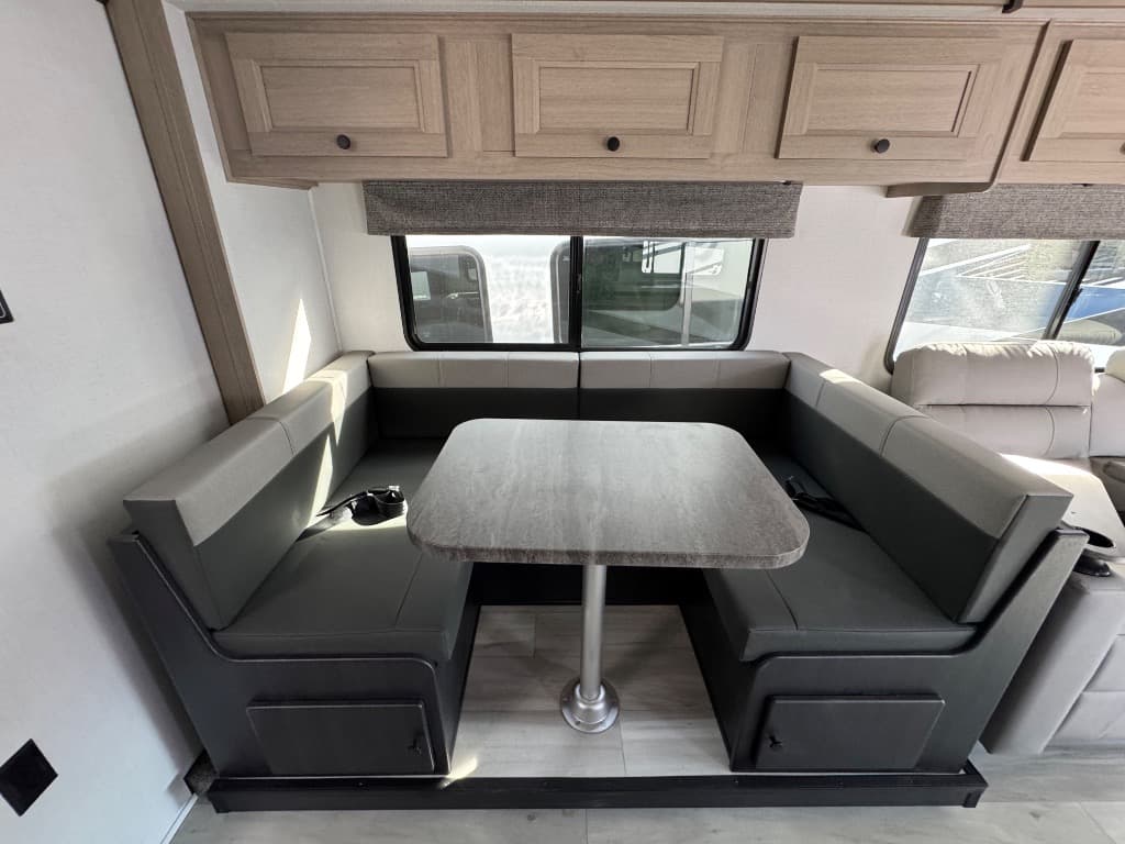 2026 Forest River 2026 Forest River Forester Classic - thumbnail 16