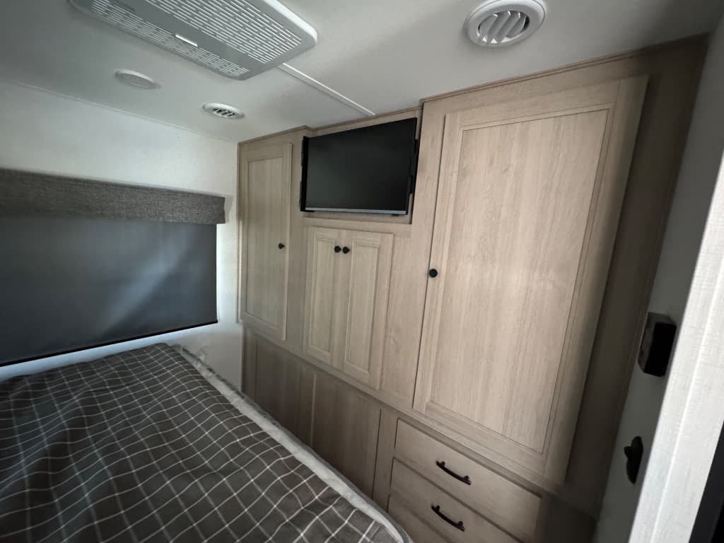 2026 Forest River 2026 Forest River Forester Classic - thumbnail 19