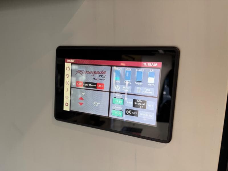 2027 Renegade 2027 Renegade Villagio - thumbnail 20