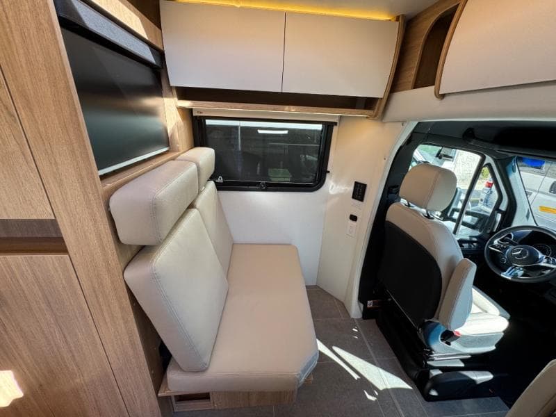 2026 Leisure Travel Vans 2026 Leisure Travel Vans Unity - thumbnail 16