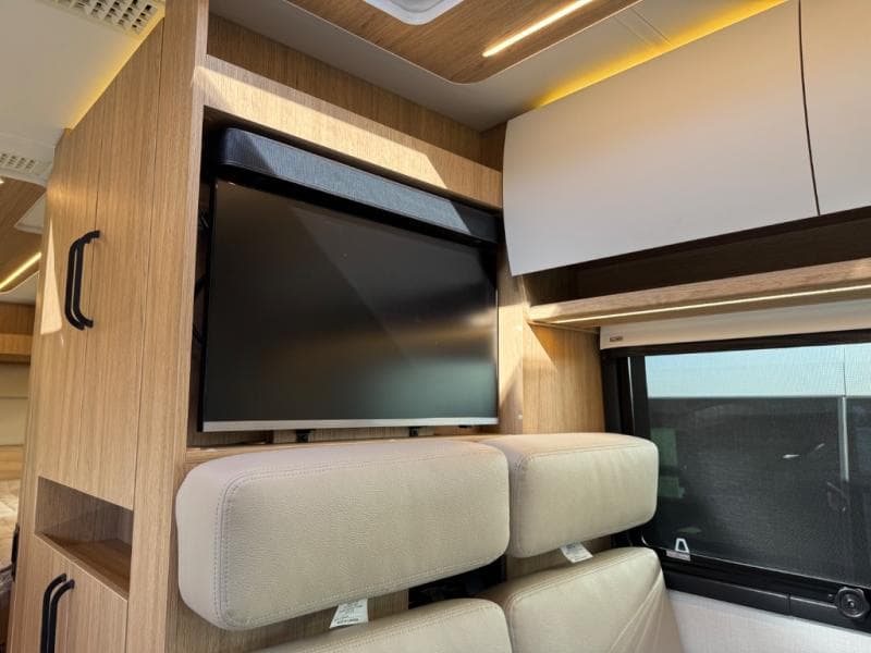 2026 Leisure Travel Vans 2026 Leisure Travel Vans Unity - thumbnail 18