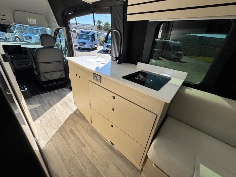 2026 Pleasure-Way 2026 Pleasure-Way Ontour - thumbnail 10