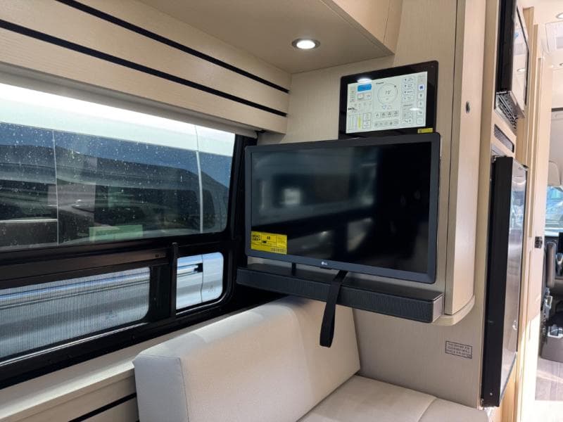 2026 Pleasure-Way 2026 Pleasure-Way Ontour - thumbnail 18