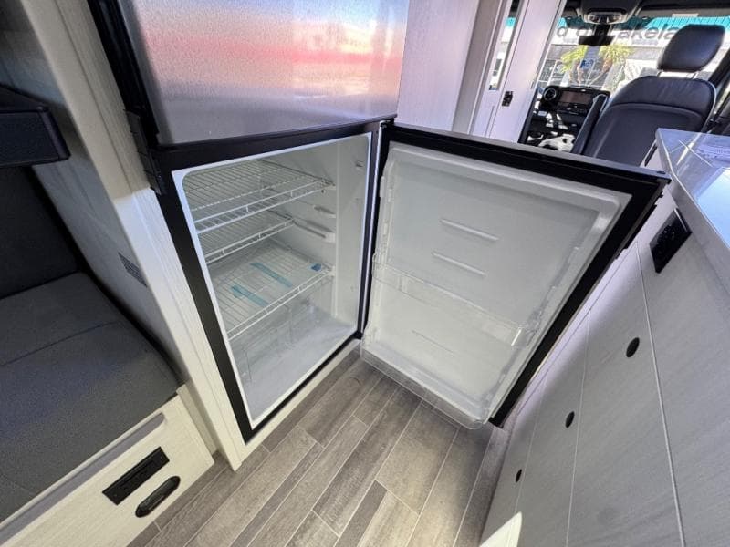 2026 Pleasure-Way 2026 Pleasure-Way Plateau - thumbnail 14