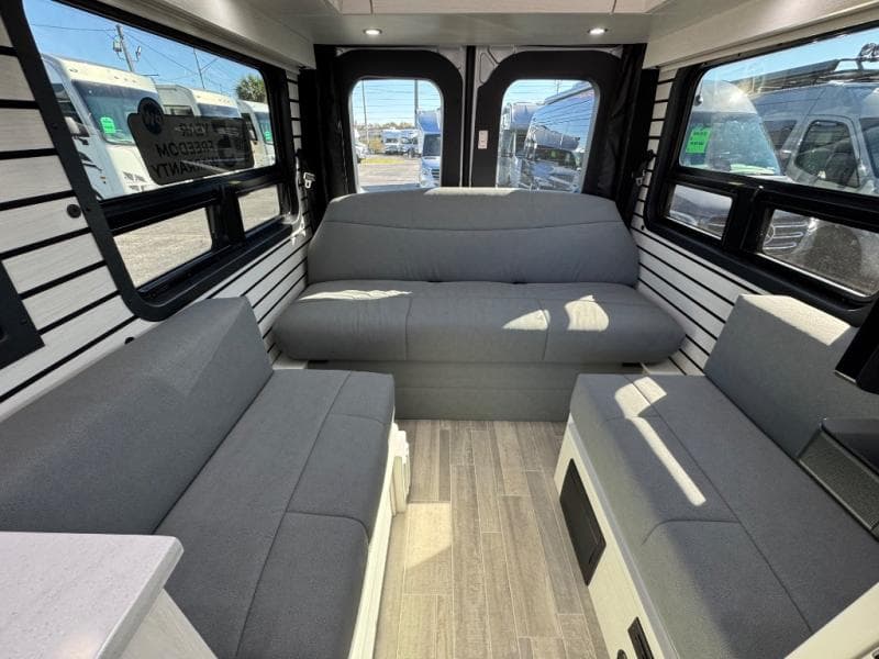 2026 Pleasure-Way 2026 Pleasure-Way Plateau - thumbnail 15