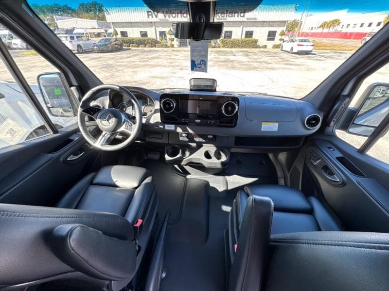 2026 Pleasure-Way 2026 Pleasure-Way Plateau - thumbnail 24