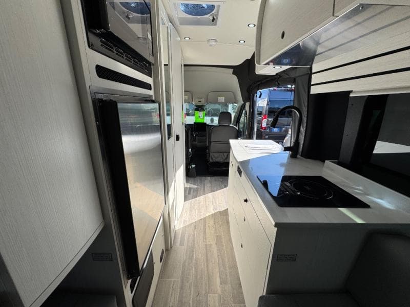 2026 Pleasure-Way 2026 Pleasure-Way Ontour - thumbnail 9