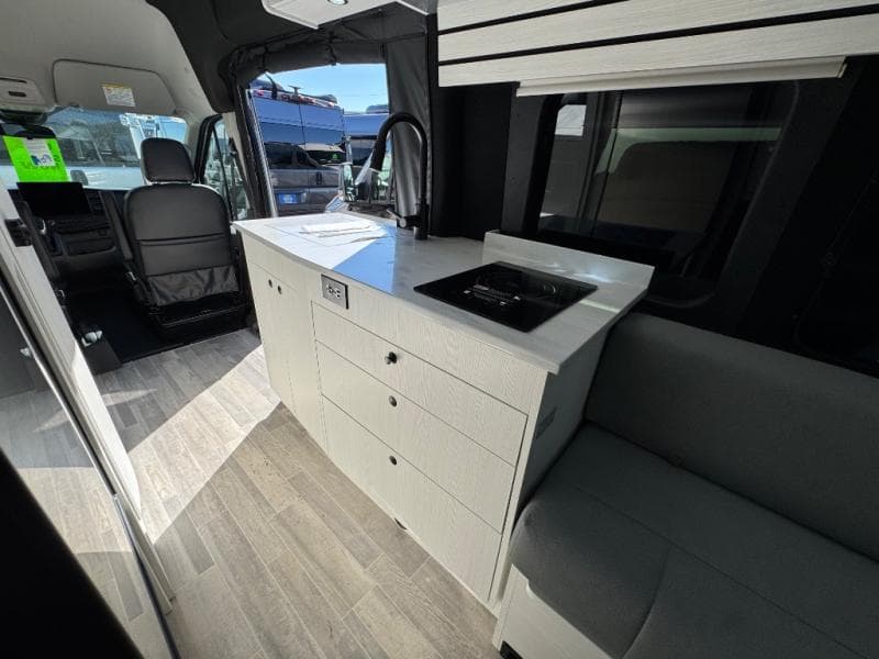 2026 Pleasure-Way 2026 Pleasure-Way Ontour - thumbnail 10