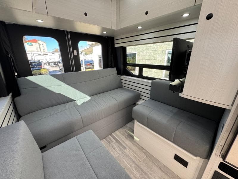 2026 Pleasure-Way 2026 Pleasure-Way Ontour - thumbnail 16