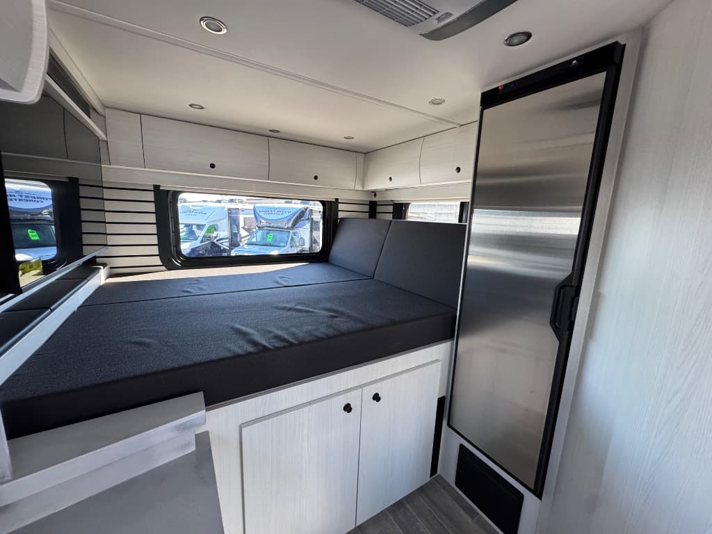 2026 Pleasure-Way 2026 Pleasure-Way Plateau - thumbnail 12