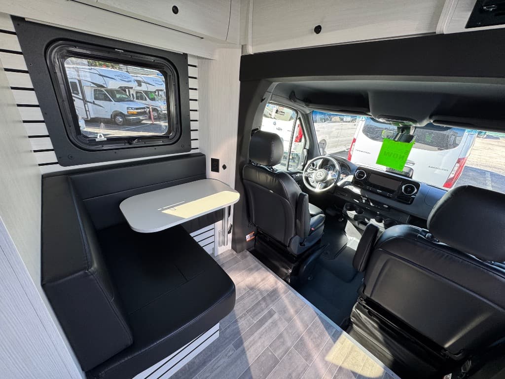 2026 Pleasure-Way 2026 Pleasure-Way Plateau - thumbnail 16