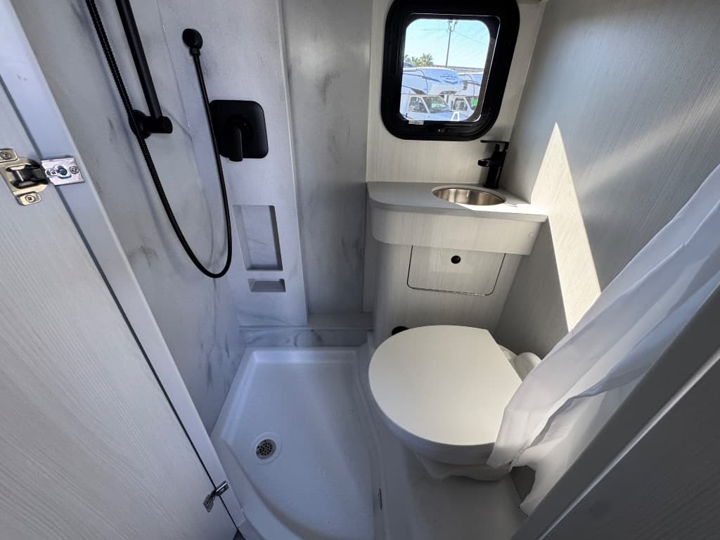 2026 Pleasure-Way 2026 Pleasure-Way Plateau - thumbnail 19