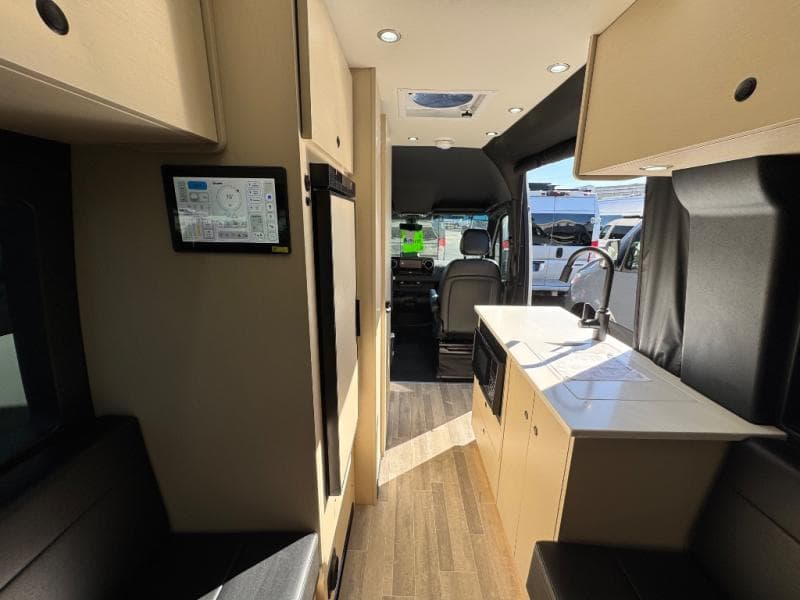 2026 Pleasure-Way 2026 Pleasure-Way Plateau - thumbnail 9