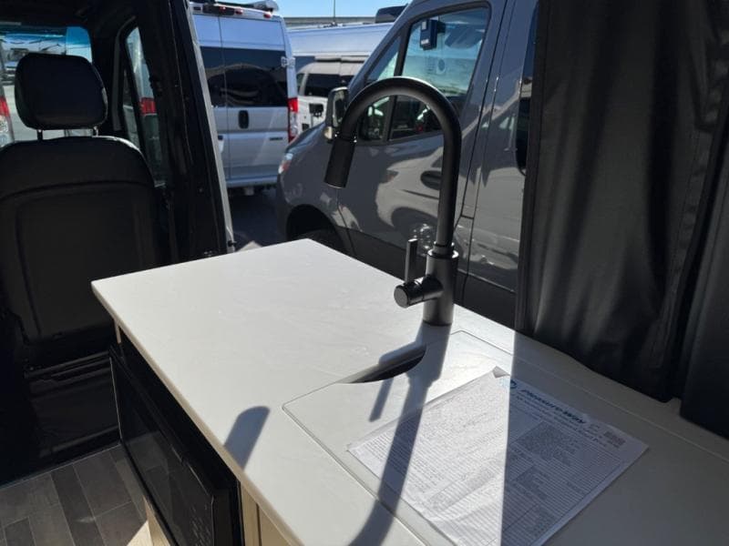 2026 Pleasure-Way 2026 Pleasure-Way Plateau - thumbnail 12